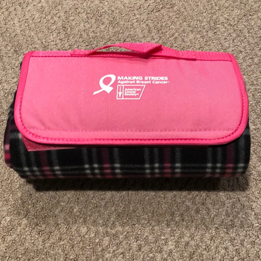 Foldable mat